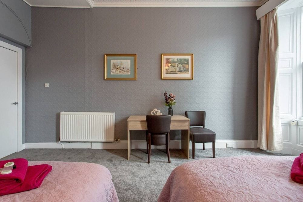 Stunning 2-bed Apartment in Central Edinburgh Apartment 25