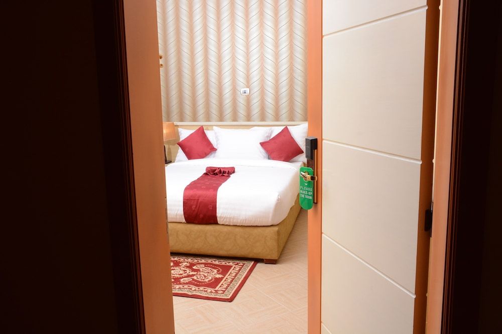 undefined Medal hotel 8