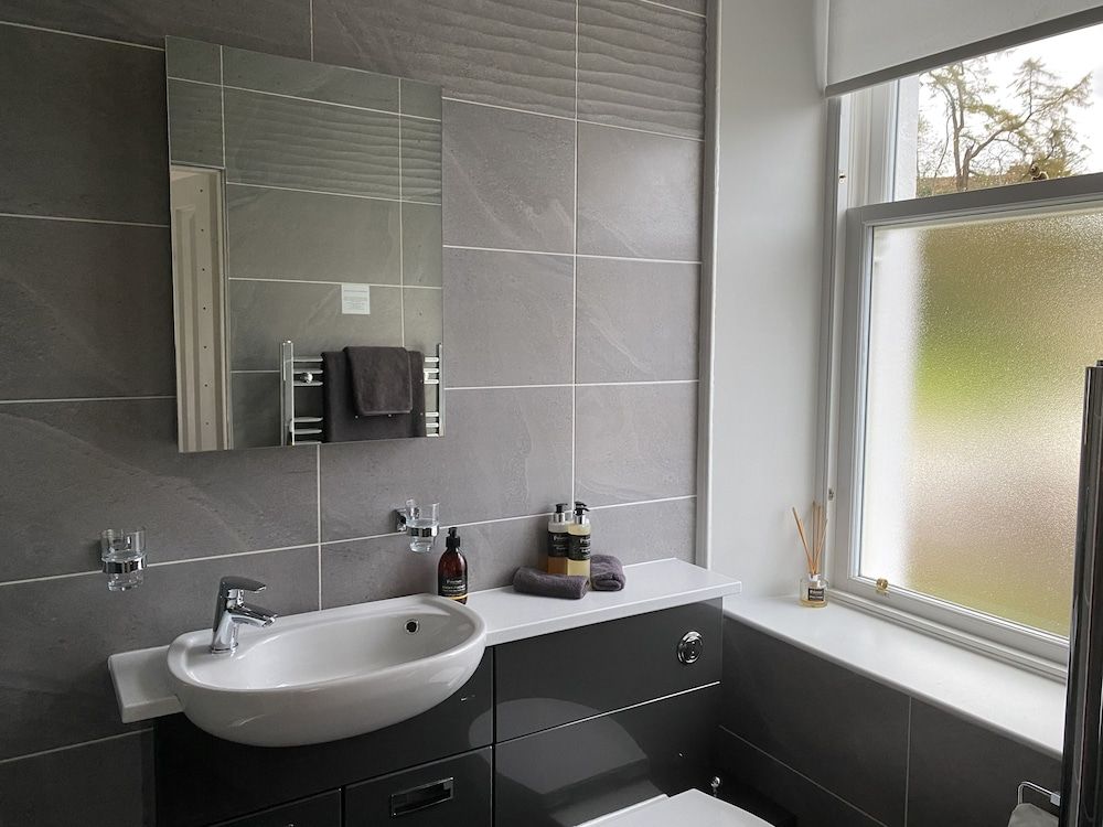 undefined Ashburn House De Luxe B&B 4