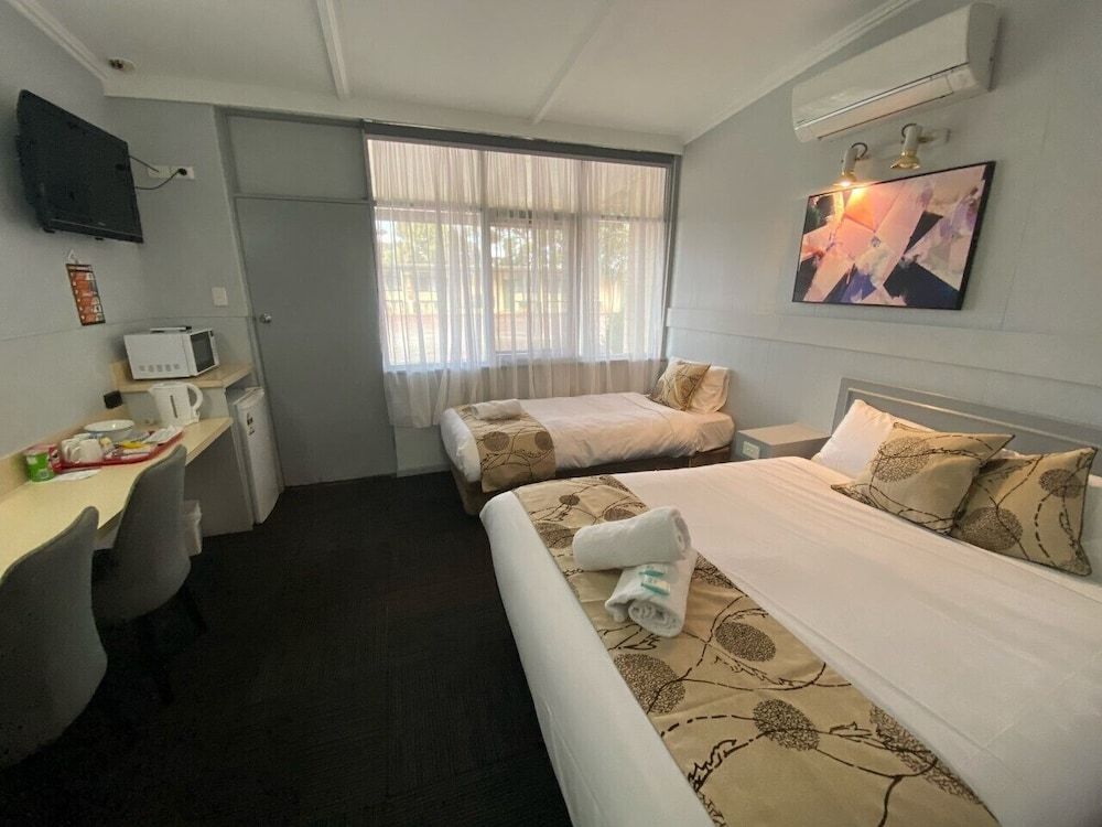 Charlton Motel - Victoria Deluxe Double or Twin Room, Non Smoking 3