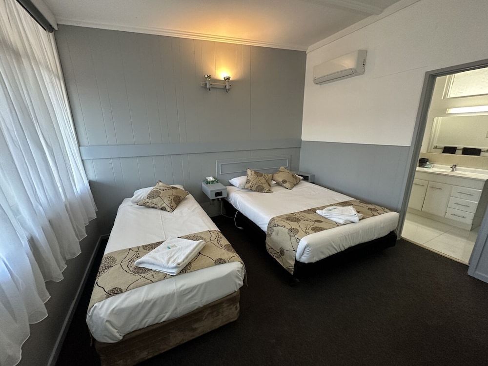 Charlton Motel - Victoria Deluxe Double or Twin Room, Non Smoking 8