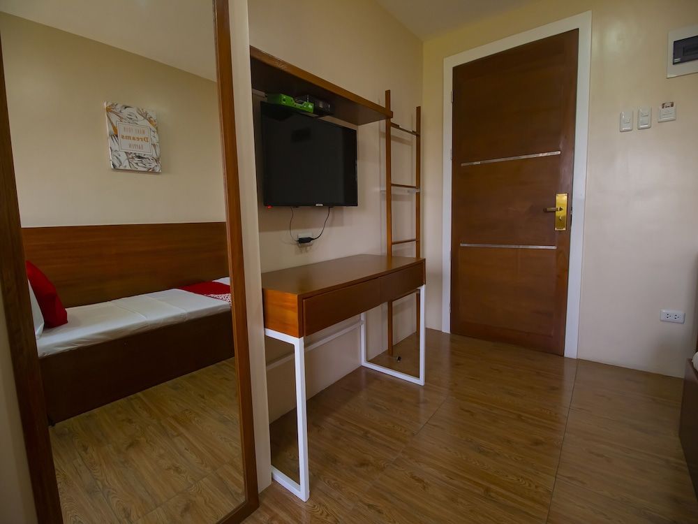 undefined Super OYO 832 The Teepee Place Hostel & Residence Inn 9