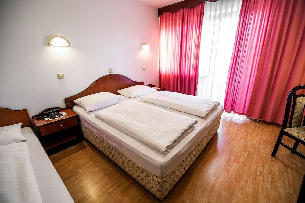 Triple Room (Triple room with balcony)