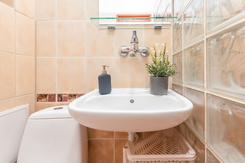 Studio Warsaw Wilcza by Renters Studio, Kitchen 11