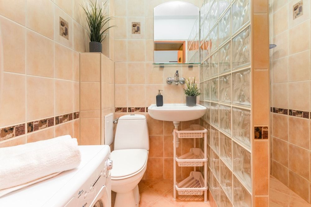 Studio Warsaw Wilcza by Renters Studio, Kitchen 12