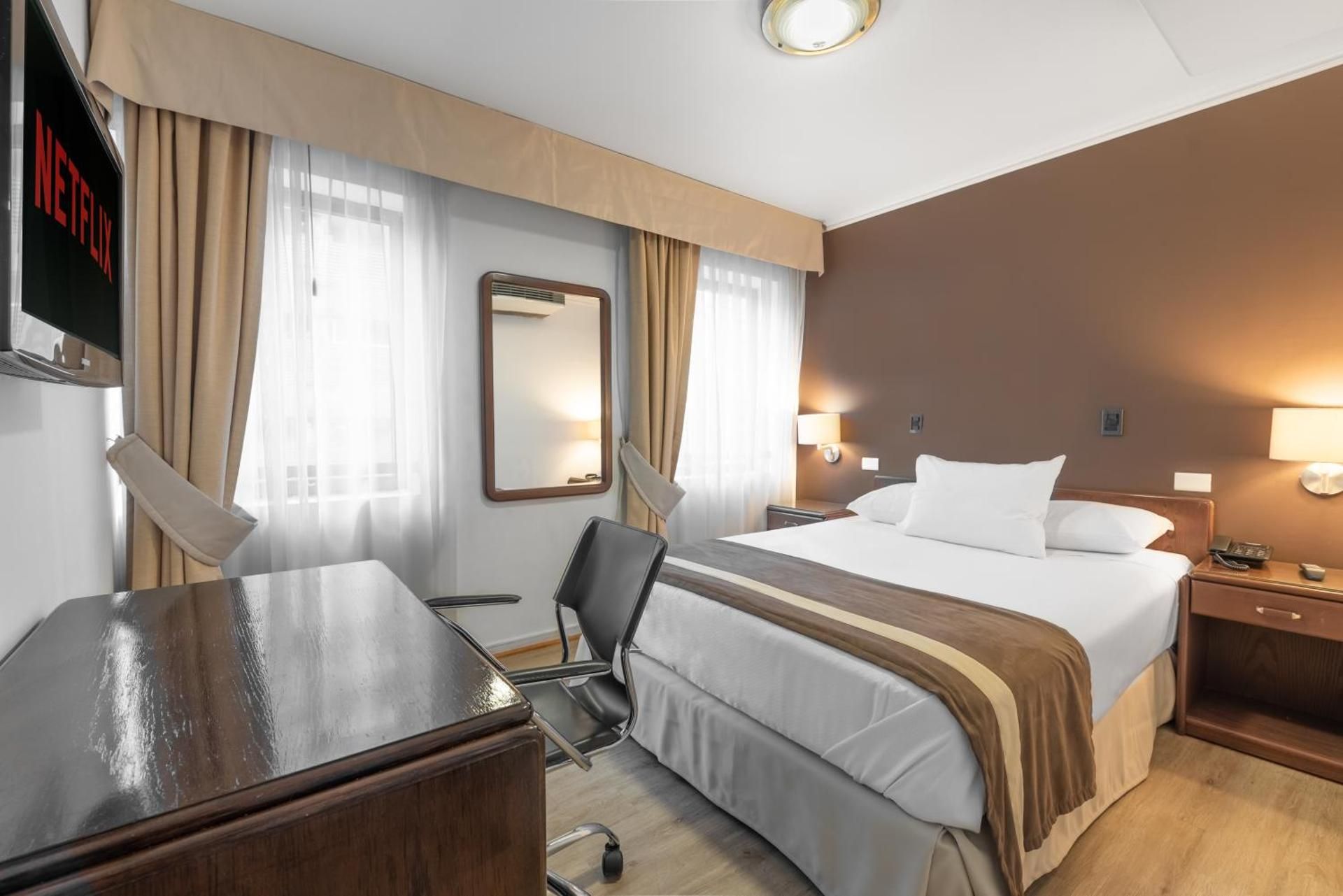 undefined Apart Hotel Elite 3