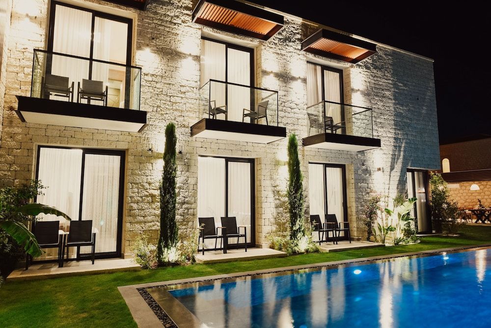 undefined Enso Alacati