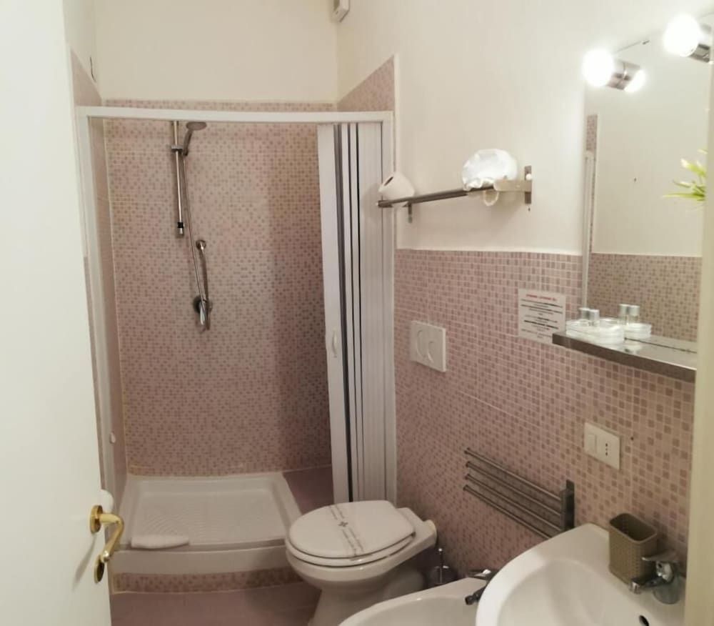 Julius Caesar Home Classic Double Room 7