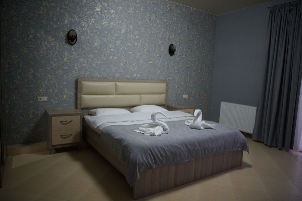 Family Triple Room (6)