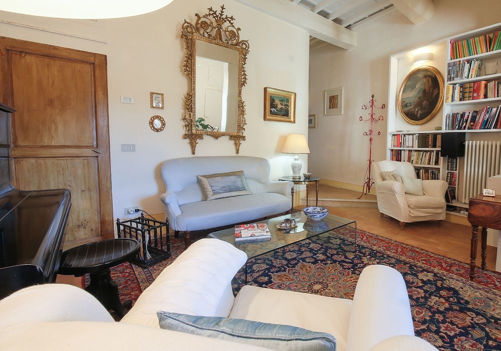 undefined Ghibellina Santa Croce 10