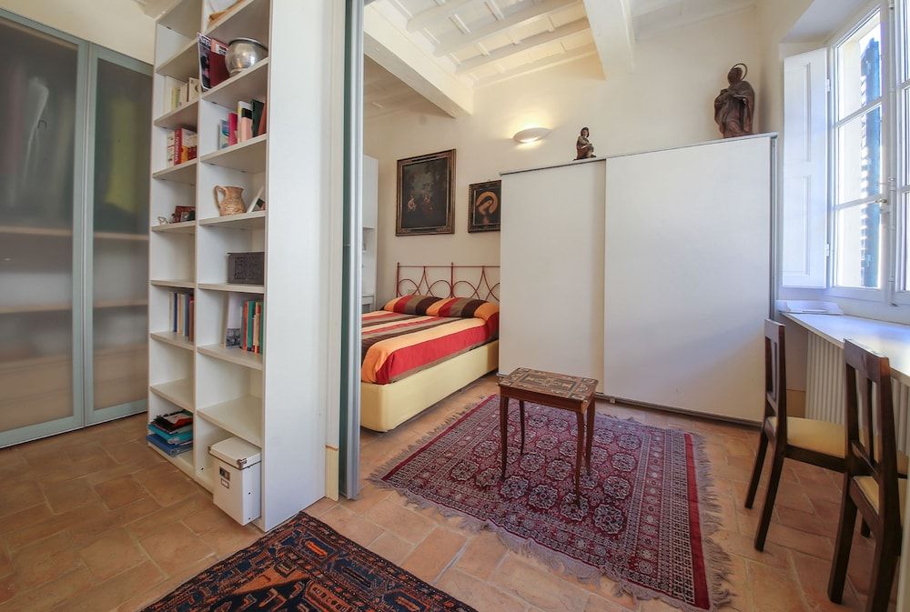 undefined Ghibellina Santa Croce 4