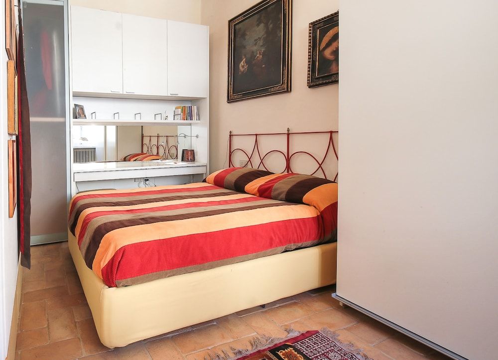 undefined Ghibellina Santa Croce 9