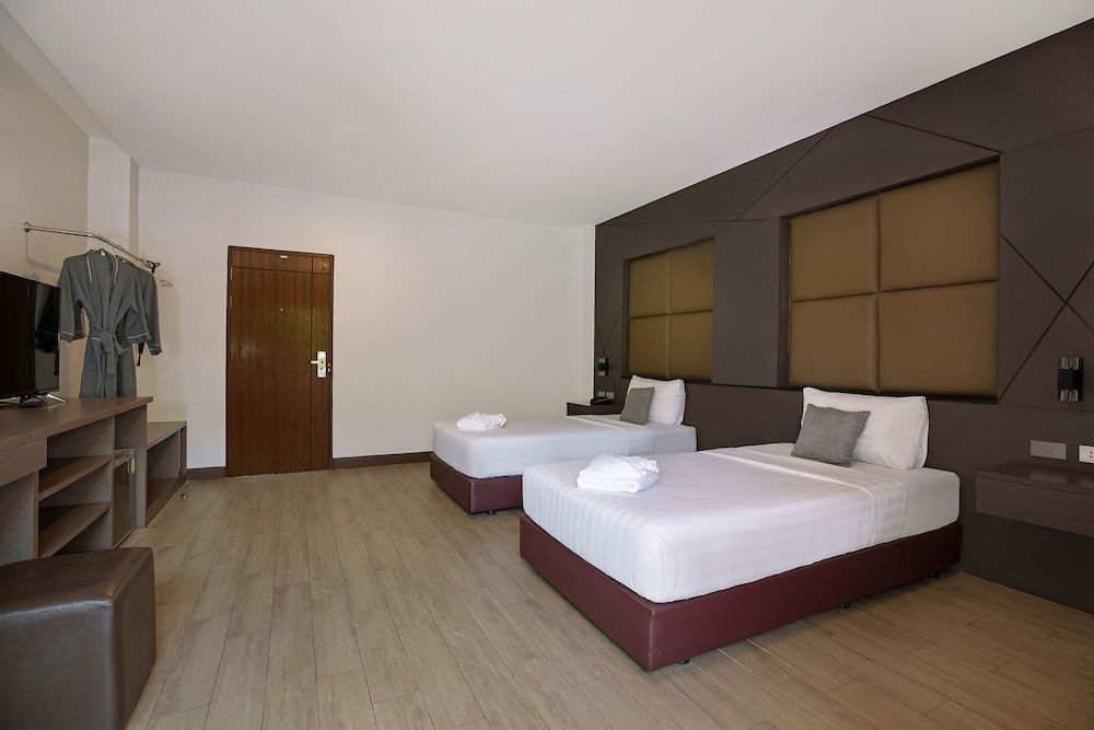 The Bell Airport Phuket Hotel Deluxe Twin Room