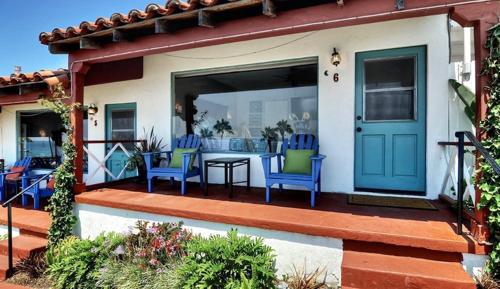 Beachcomber Inn Deluxe Villa, Beach View (Room 5 North Villa) 6