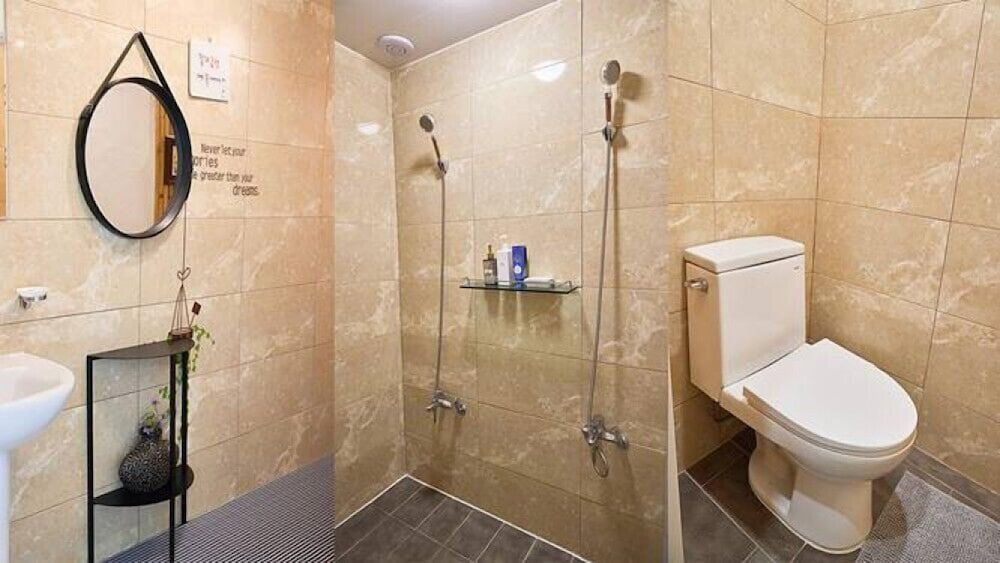 Vivaldi white house in vally Room (Somang (Private)) 3