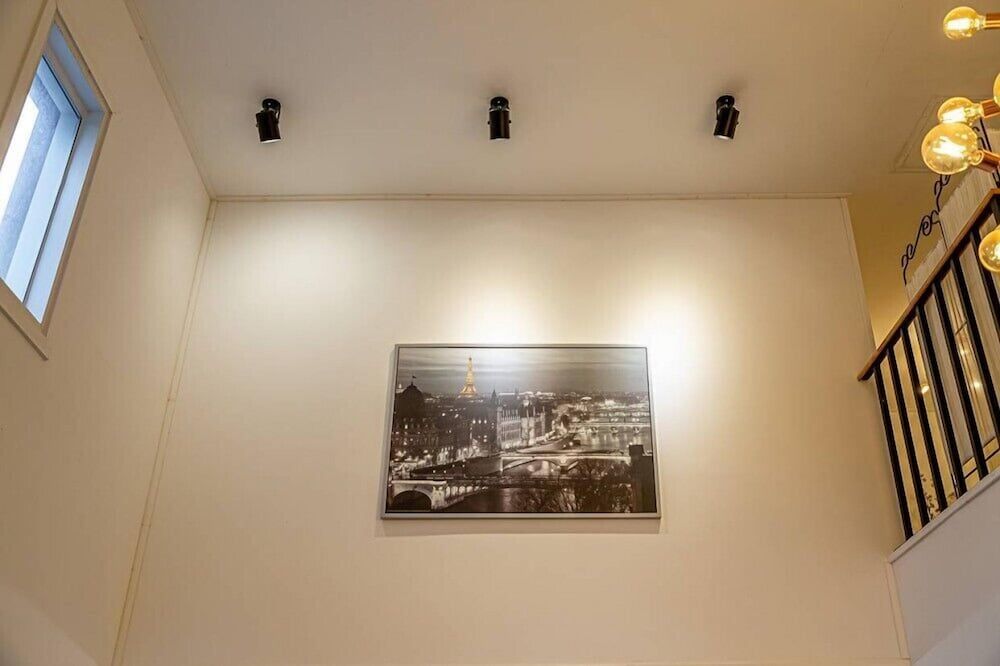 Vivaldi white house in vally Room (Love (Private)) 5