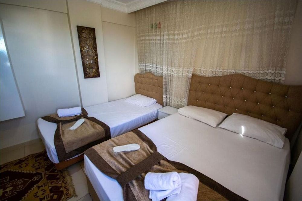 undefined Ozyurt Hotel 10