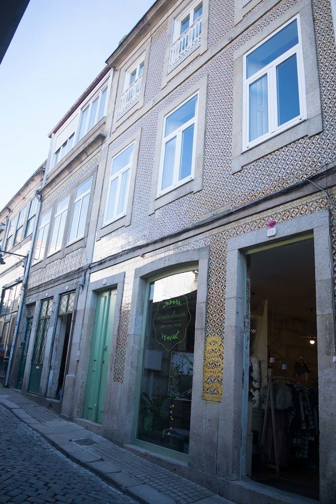 undefined Merc Porto Central 2