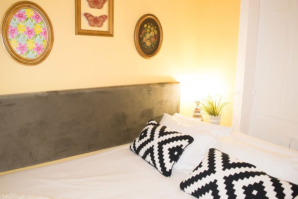 undefined Merc Porto Central