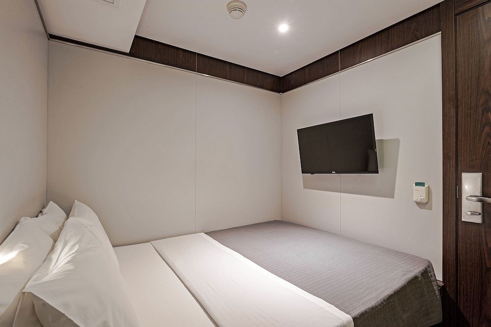 Double Room, Shared Bathroom
