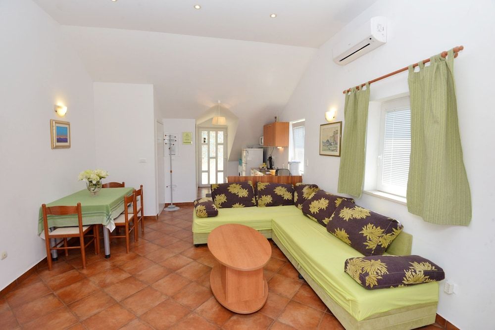 undefined Villa Elly Apartments 10