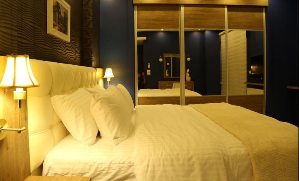 undefined Western Gate Residence 2