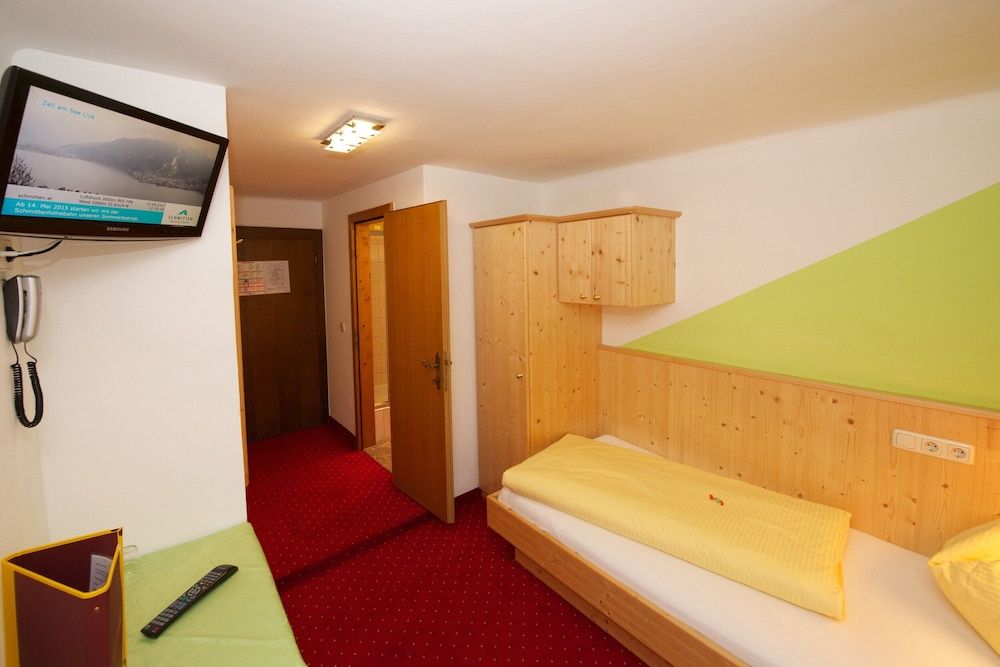 undefined Pension Alpenrose 8