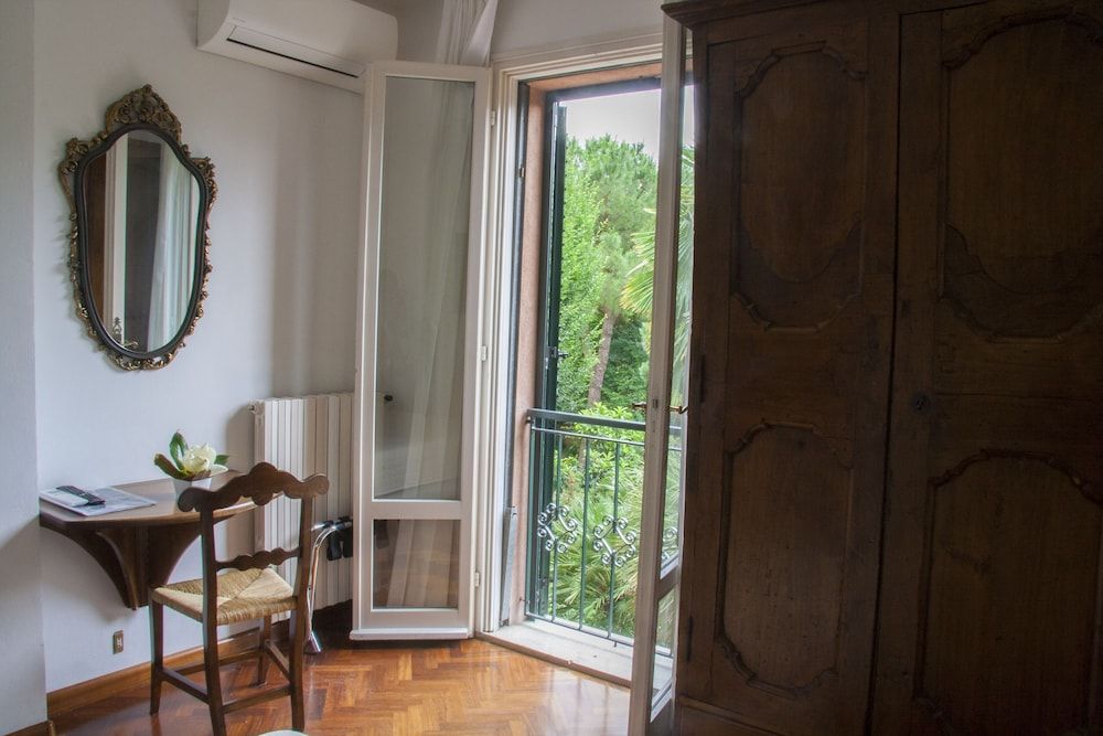 Ai Giardini di San Vitale Classic Double or Twin Room, Garden View 12