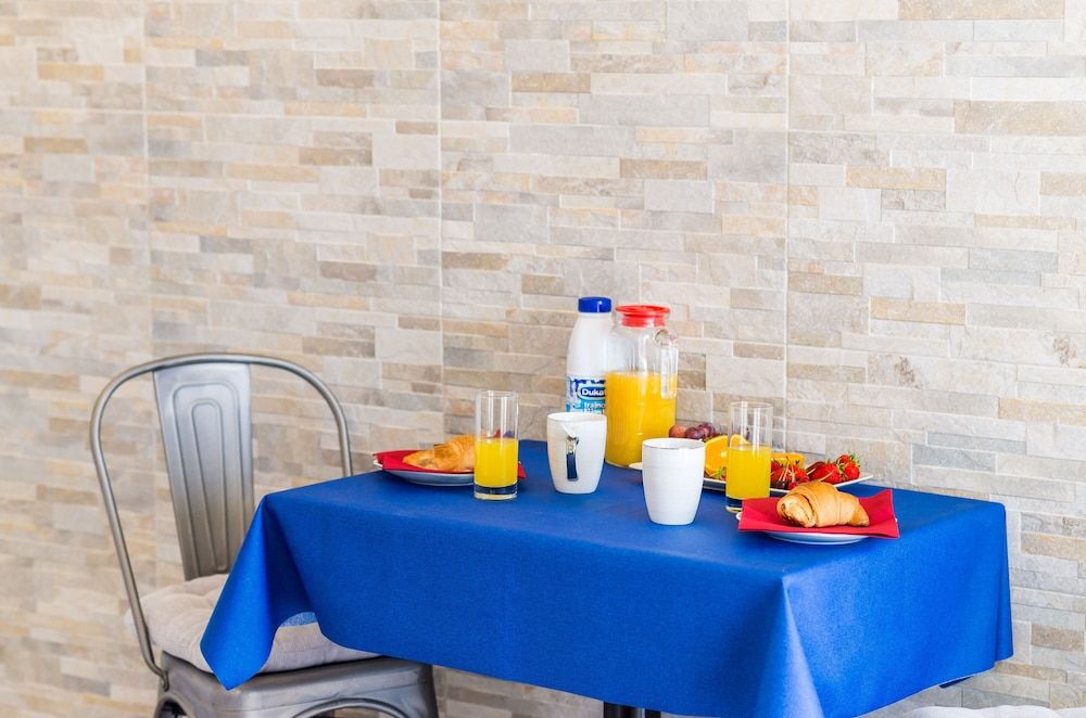 undefined Miracle Apartments 10