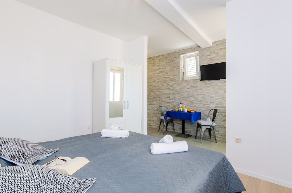 Miracle Apartments Studio (Comfort Studio Apartment) 8