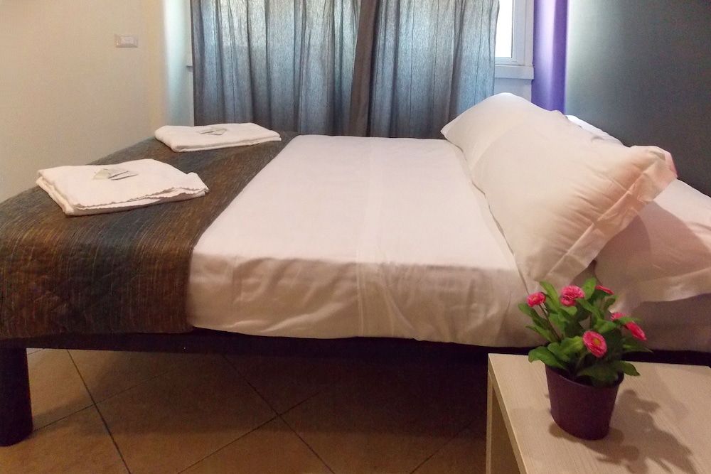 undefined Hotel Midtown 10