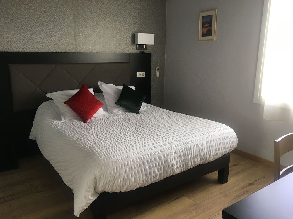 Deluxe Room, 1 Bedroom, River View (7)