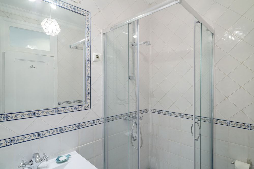 undefined Spacious Bairro Alto Apartment + Courtyard, By TimeCooler 10