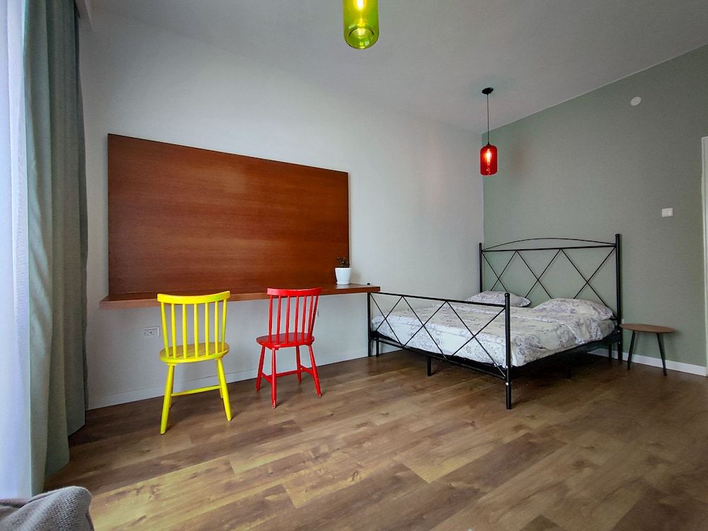 Classic Twin Room, Non Smoking, City View