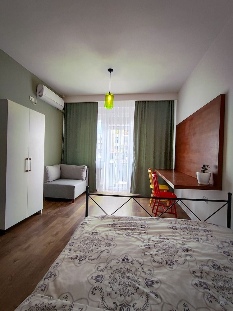 Classic Twin Room, Non Smoking, City View