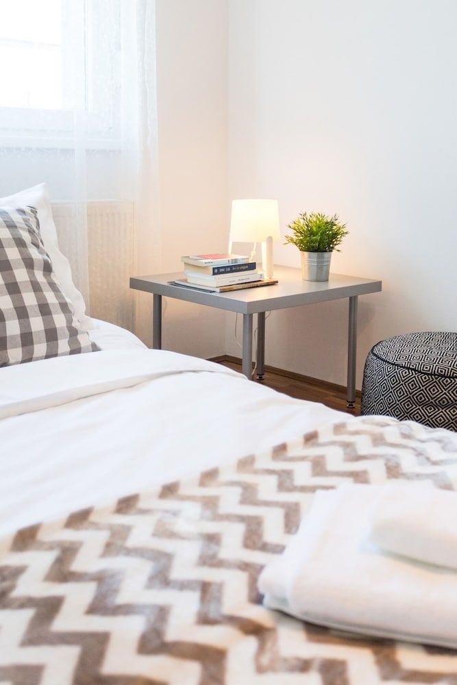 undefined Spacious 2bdr Apartment With Beautiful Terrace 8