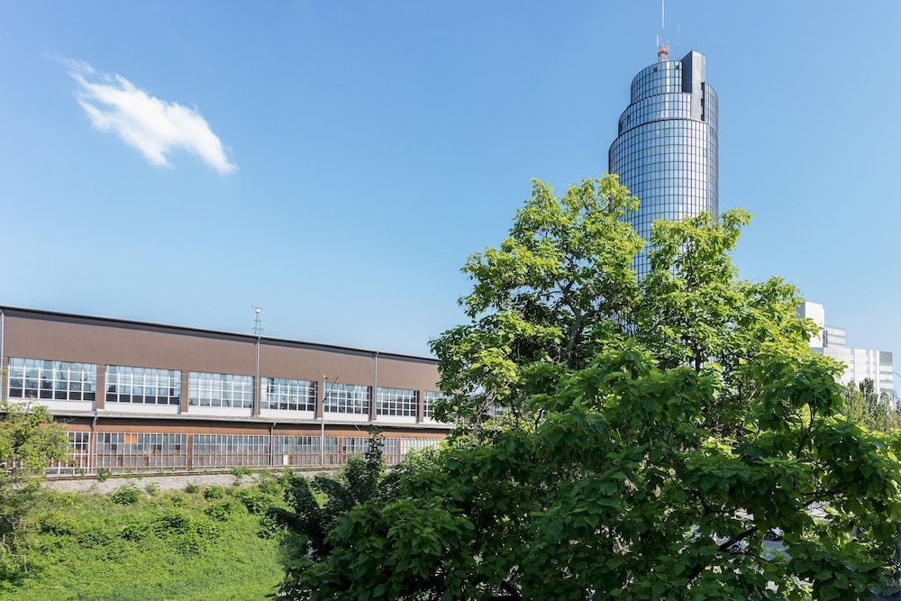 undefined Spacious 2bdr Apartment With Beautiful Terrace