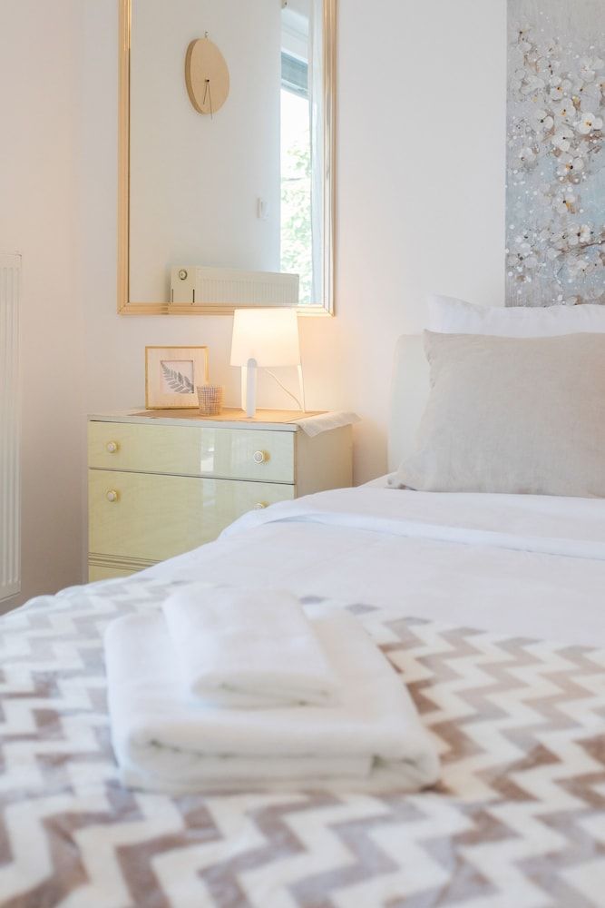 undefined Spacious 2bdr Apartment With Beautiful Terrace 5