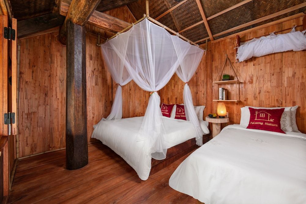 Deluxe Double Room, Shared Bathroom (on Stilt House)