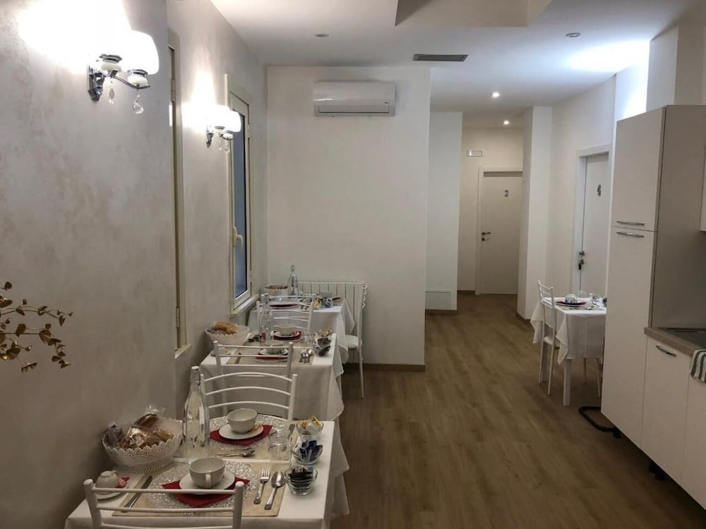 undefined Dea Tiburtina 8