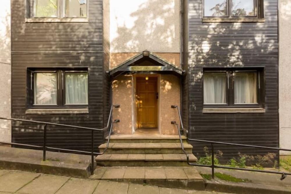 undefined JOIVY Heart of The Royal Mile 2