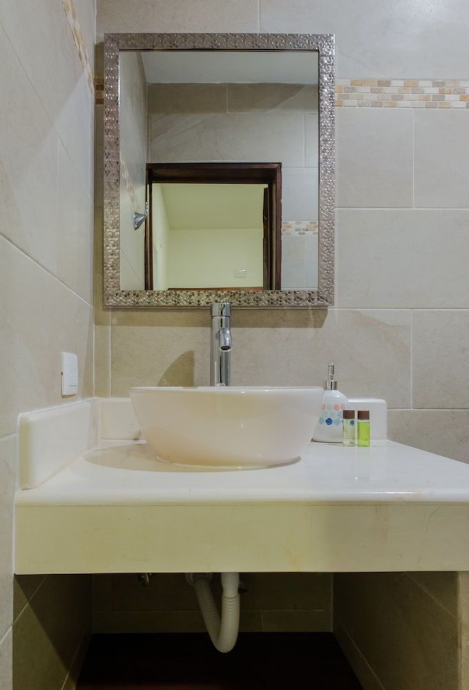 Villas Picalu Studios & Suites Standard Studio, 1 King Bed, Kitchen, Garden View 4