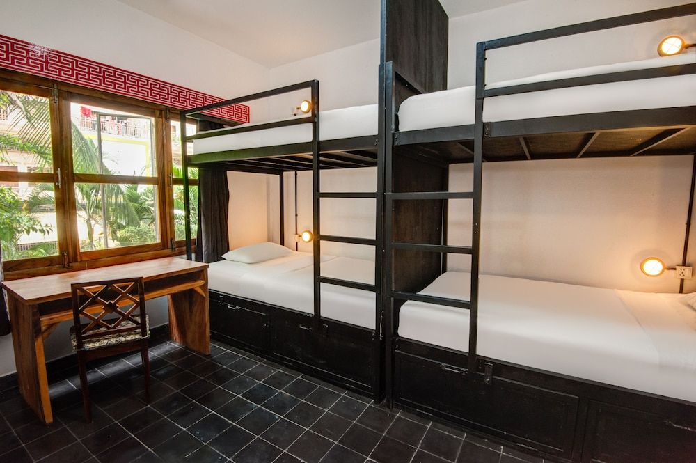 undefined Mad Monkey Phnom Penh - Hostel 7