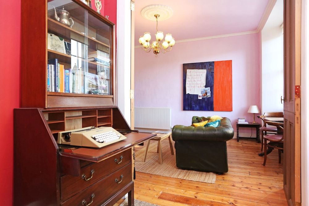 JOIVY Old Town Gem - Apartment With Great City Views Apartment (1 Bedroom) 3