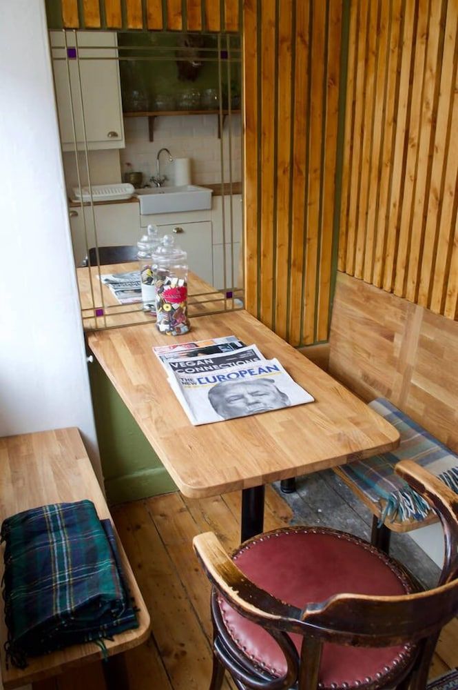 undefined JOIVY Old Town Gem - Apartment With Great City Views 5