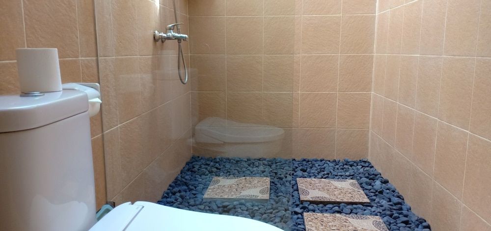 Bale Lumbung Bungalows Standard Double Room 5