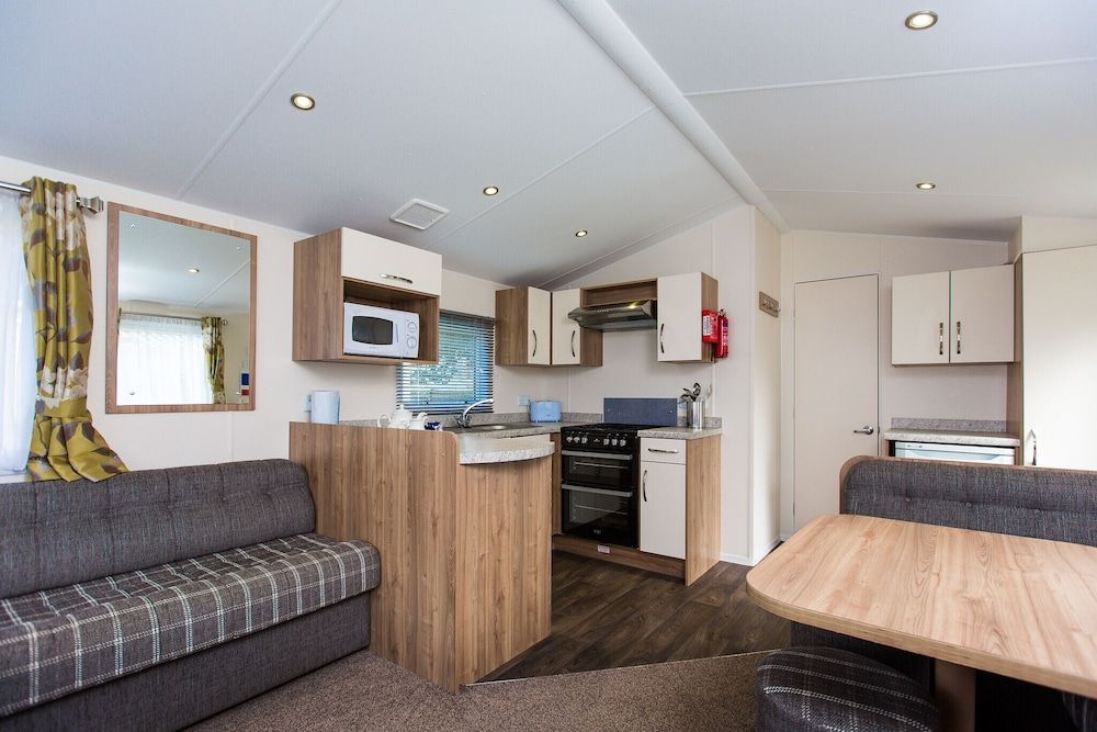 4 Berth Comfort Caravan