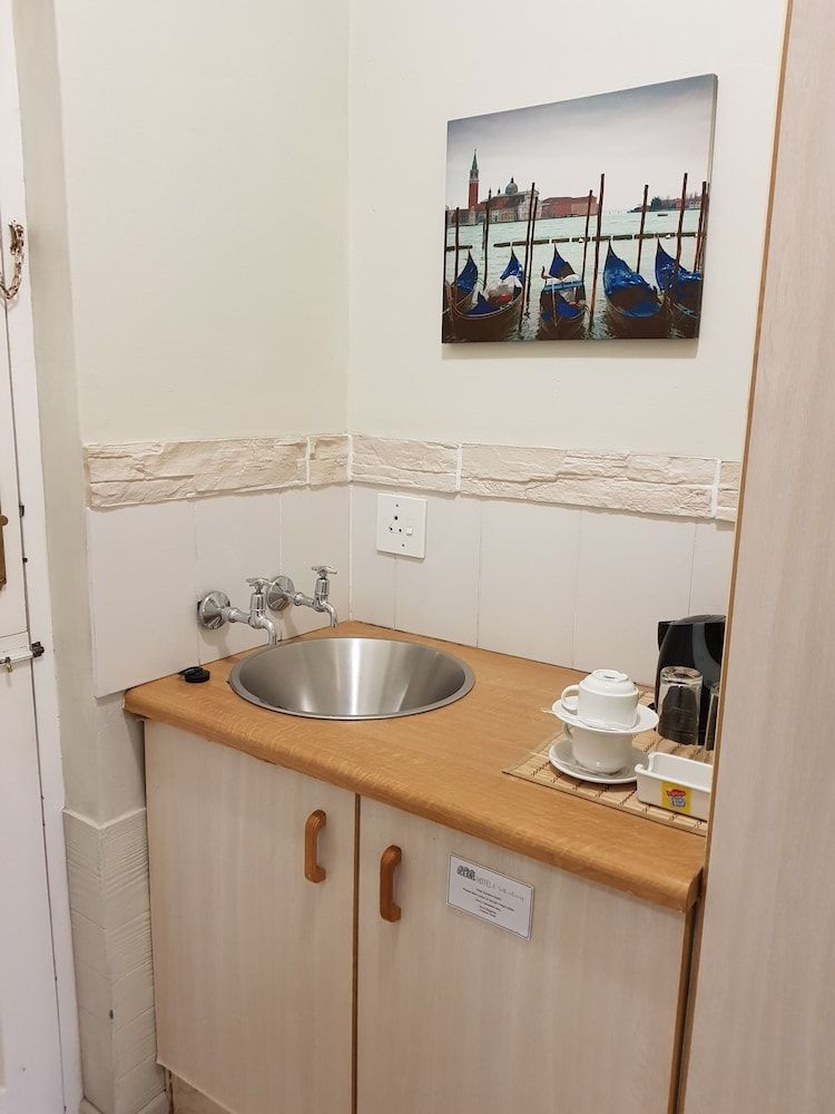 Oceans Hotel & Self Catering Double Room (Block A) 3