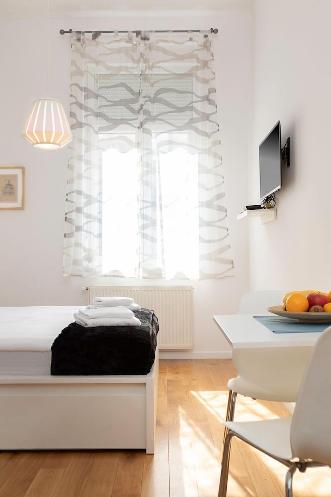 undefined Modern Studio Near Park Zrinjevac and Main Square 5