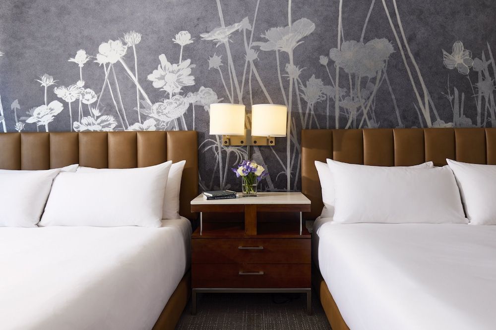 Double King Hearing-Accessible Guest Room